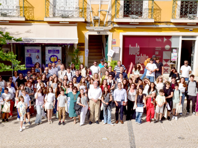 ALUNOS DO 1º, 2º E 3º CICLOS PARTICIPAM EM MAIS UMA  ASSEMBLEIA MUNICIPAL JOVEM DE LOULÉ 5 propostas aprovadas vão ser incluídas na atividade do Município